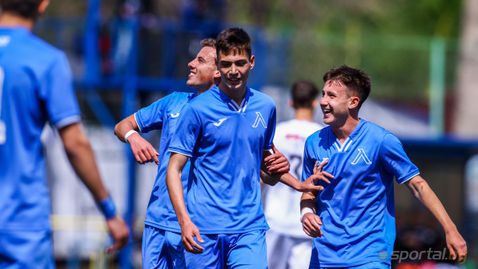 Дубълът на Левски разби Славия II в мач с десет гола