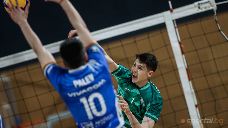 Юношеският национал Жасмин Величков вчера е подписал договор с италиански