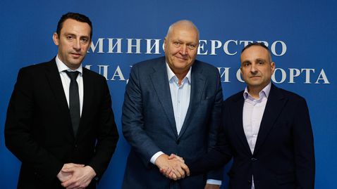 FIDE санкционира България поради спортния министър 