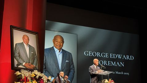 Легендата Джордж Форман беше почетен в родния му град Хюстън