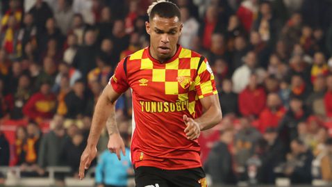 Проблем за Мъри Стоилов, Гьозтепе загуби бразилски нападател