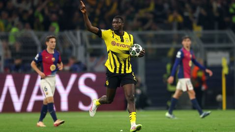 Гираси подобри постижения на Холанд и Левандовски