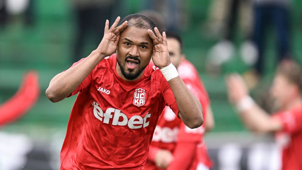 ЦСКА 1948 смачка Черно море насред Варна и се откъсна на третото място