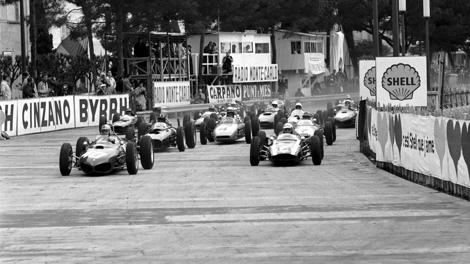 Формула 1 отново на "големия" екран през 2027 година