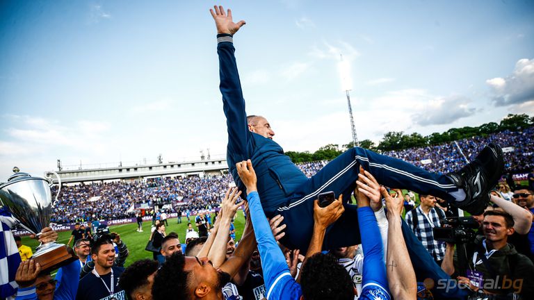  Левски пусна треньорския екип на Мъри от финала за Купата на търг 