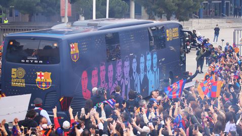Мъжкият и женският отбор на Барселона с общ шампионски парад днес