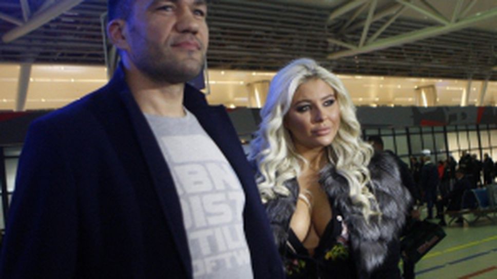 Кобрата се завърна в България след 22-та си победа при професионалистите