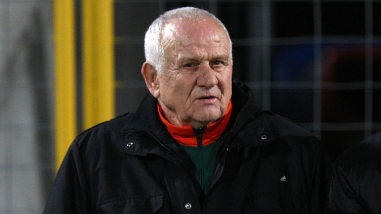 Люпко Петрович е новият спортен директор на Литекс. В момента