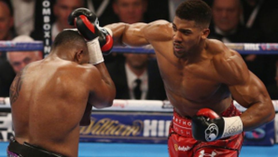 15-и пореден нокаут за Антъни Джошуа