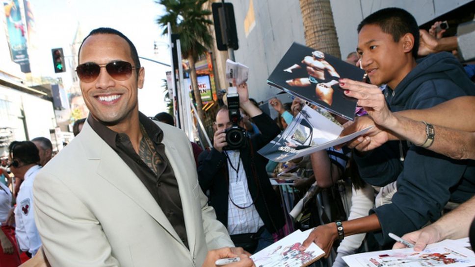 Бивш футболист и кечист стана №1 в Холивуд (снимки и видео)
