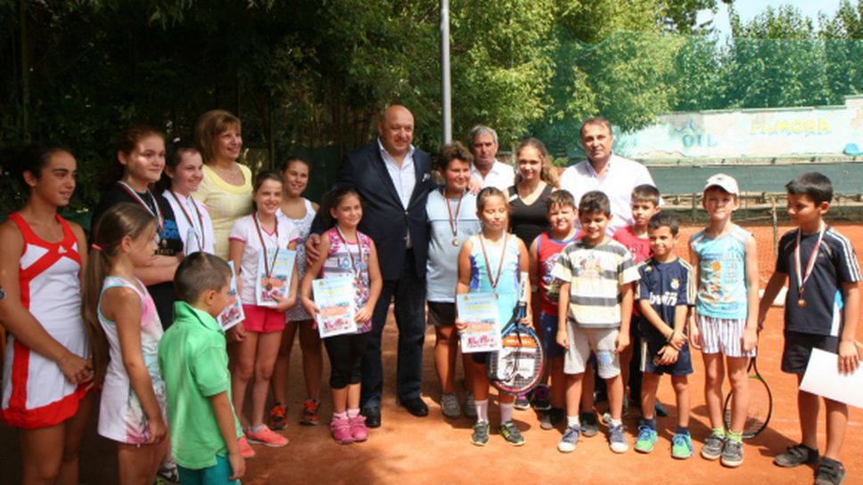 Стоян Шатов: Създадохме клуба преди 20 г., за да учим децата на тенис