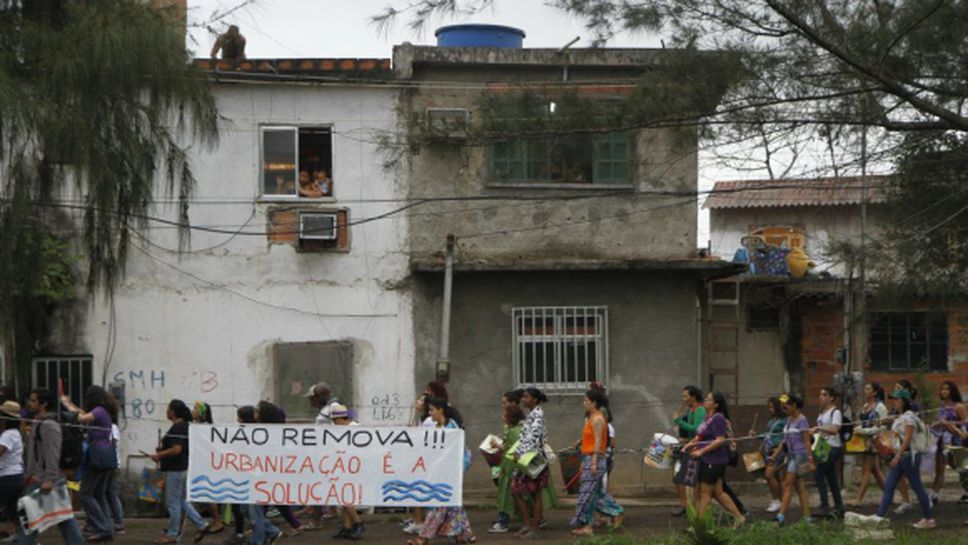 Бивши жители на олимпийското село отказват да се преместят