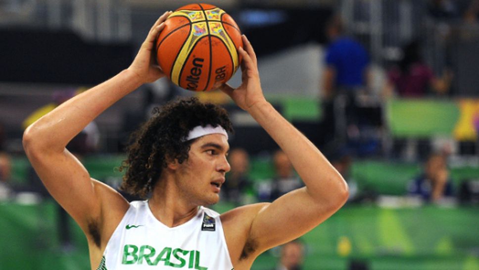 Център от НБА няма да играе за Бразилия в Рио