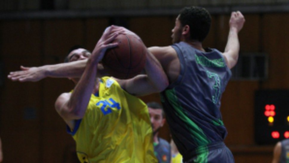 Левски 2014 - Берое 71:82