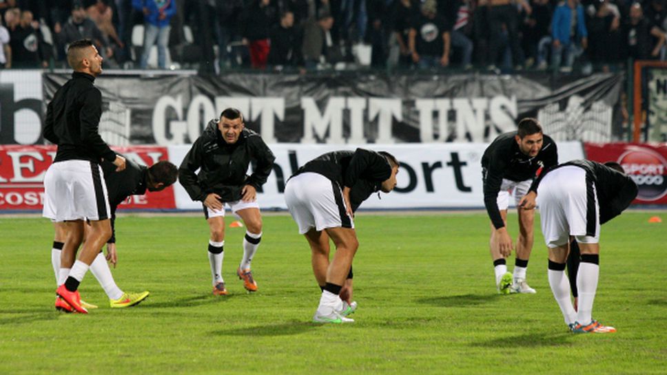 Локомотив (Пловдив) тренира разделен на две групи преди градското дерби