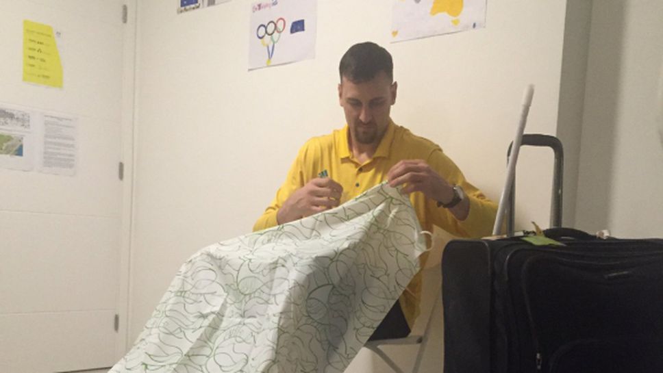 Андрю Богът в олимпийското село: Атлетите можем да спим прави