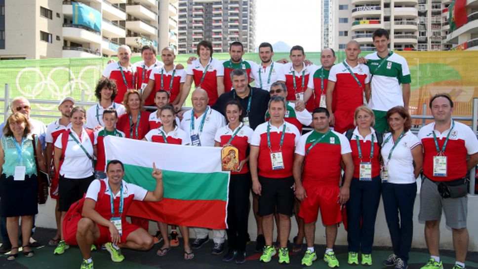 Стефка Костадинова и министър Кралев се срещнаха с българските спортисти в Рио