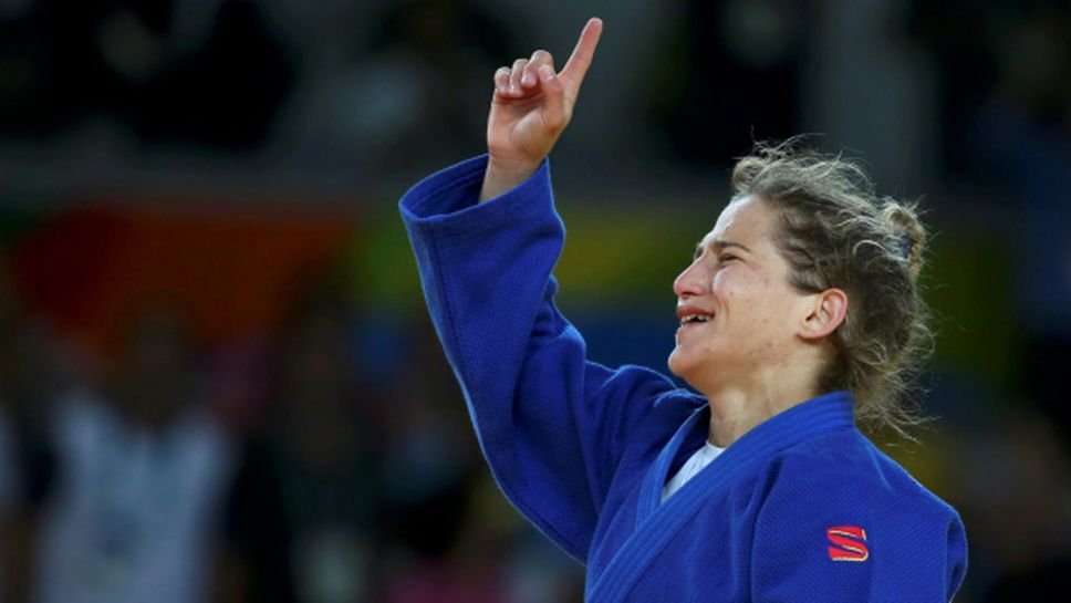 Аржентинката Паула Парето стана олимпийски шампион по джудо в категория до 48 кг