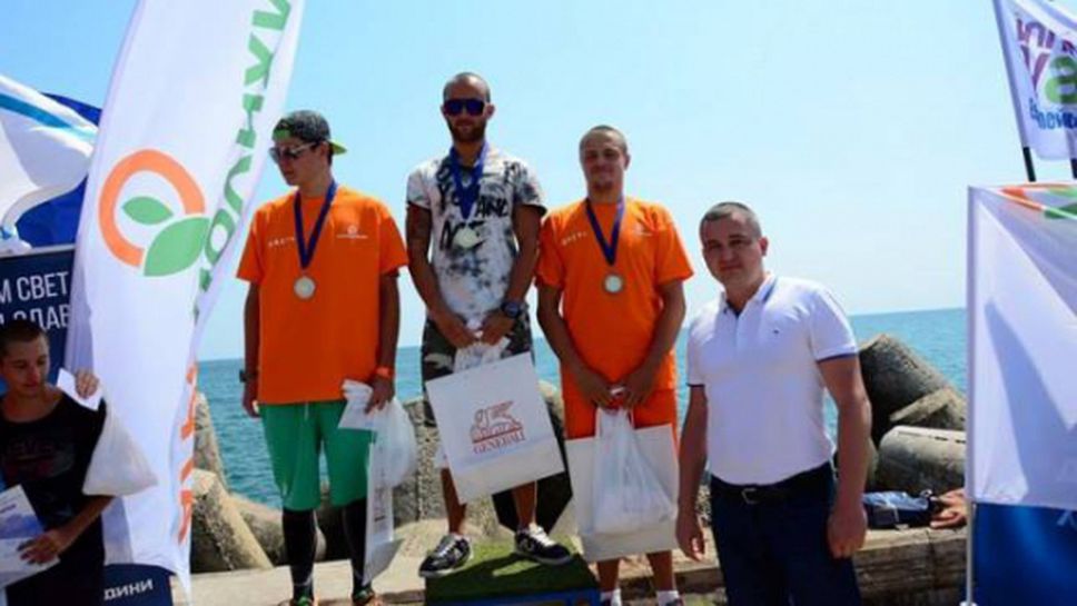 Олимпиецът Айдарски спечели плувния маратон “Галата – Варна”