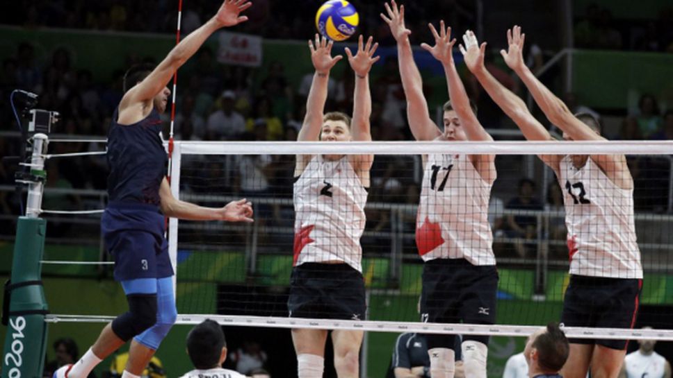 Канада разгроми САЩ на олимпийския турнир по волейбол