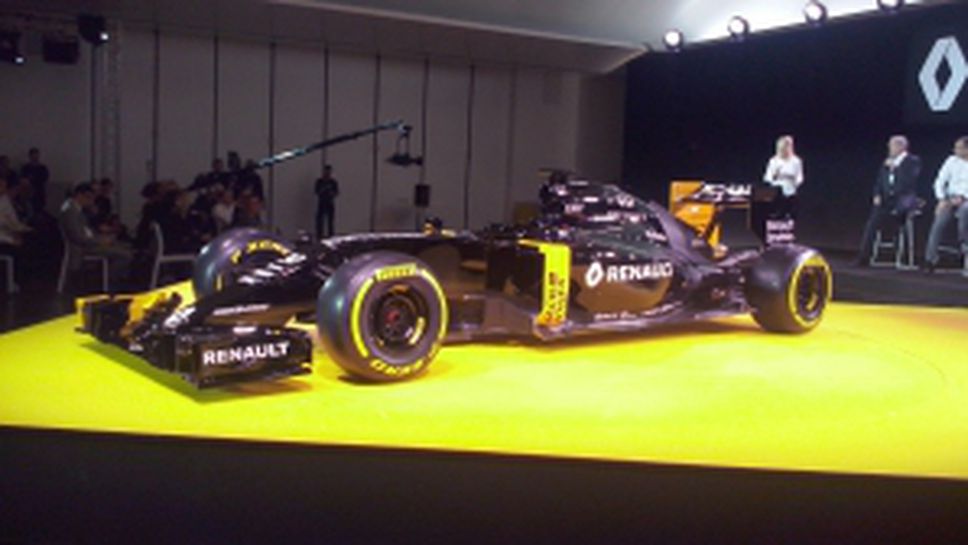 Новият болид на Рено