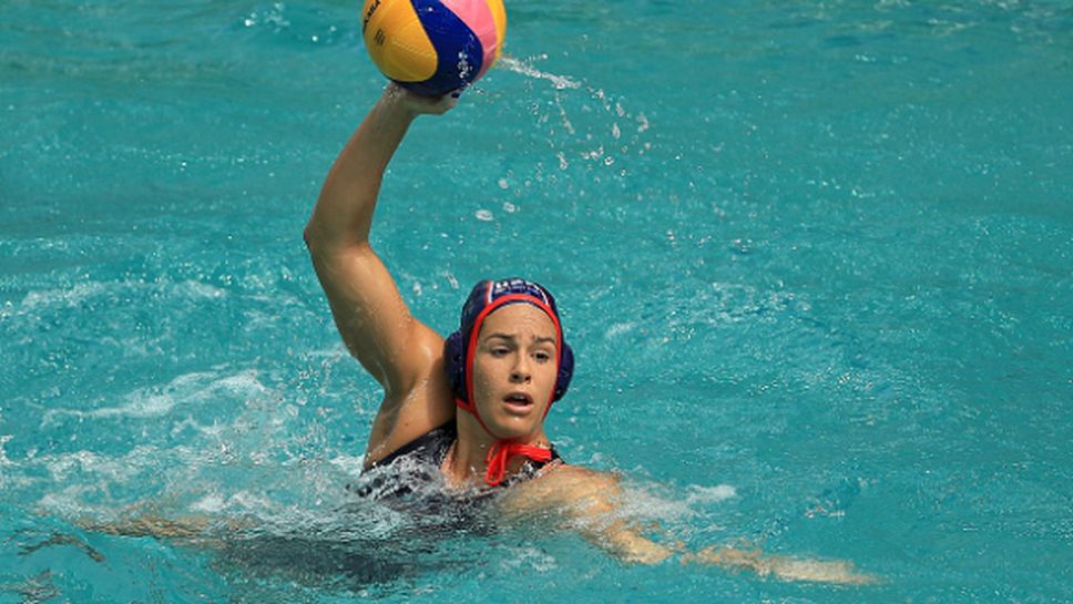 Италия и САЩ спечелиха предварителните групи в турнира по водна топка при жените