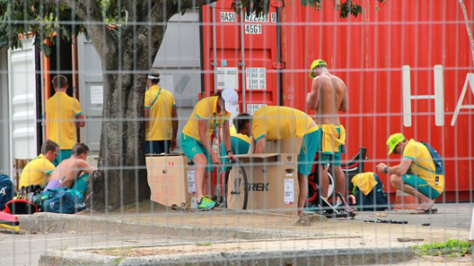 Полицията в Рио върна паспортите на деветима австралийски спортисти