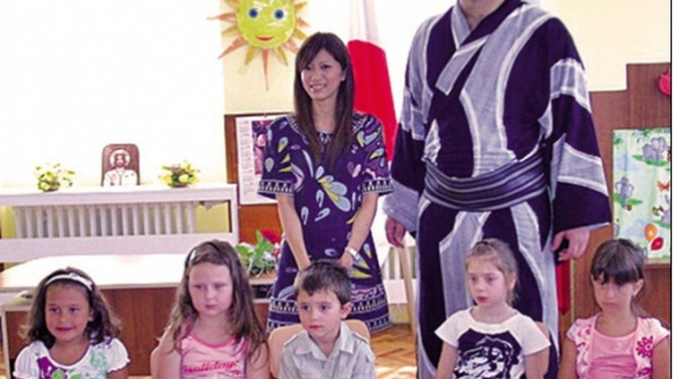 Котоошу ще прави туршии в Джулюница