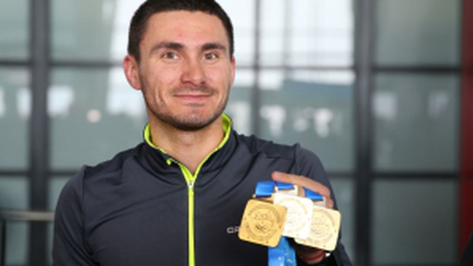 Станимир Беломъжев се прибра с три медала от Тула