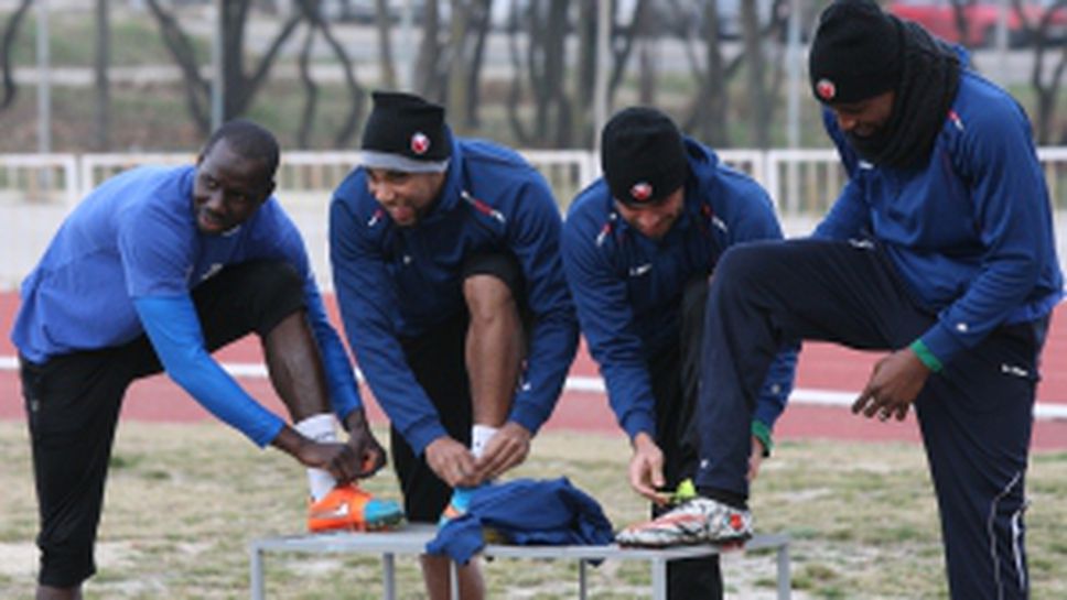 Футболистите на Черно море с тренировка преди двубоя с Левски във Варна