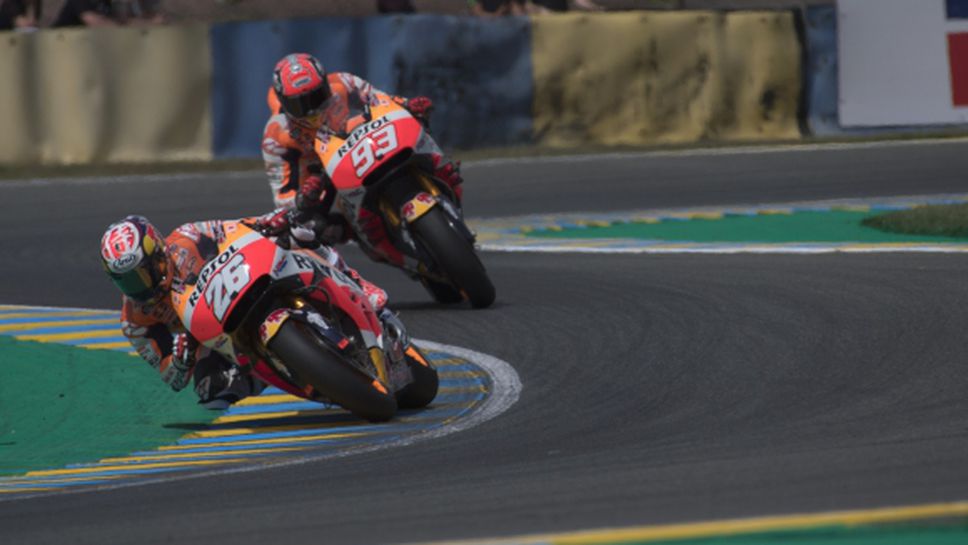 Маркес и Педроса изпробваха двигателя за MotoGP 2017