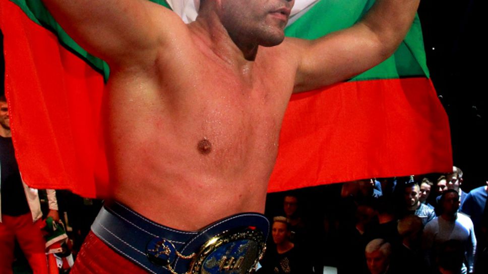 Кубрат Пулев се отдалечи от битката а световната титла!
