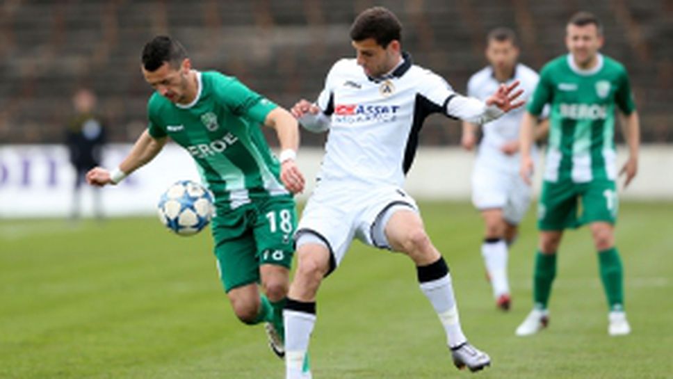 Славия и Берое завършиха при 0:0