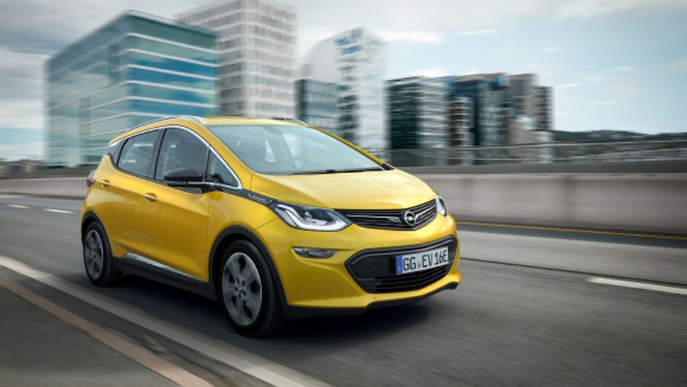Opel Ampera-e прави революция: 400 км автономен пробег