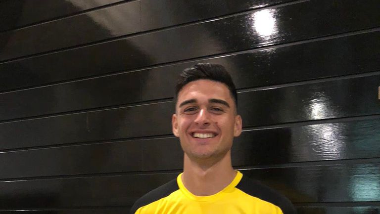 Гръцки полузащитник ще носи екипа на Миньор Перник Това е