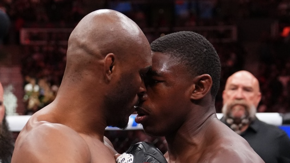 Камару Усман нямаше спечелена битка и бонус от близо четири