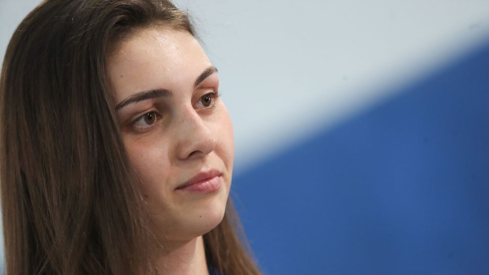 Габриела Георгиева не премина сериите на 100 метра гръб в Рим