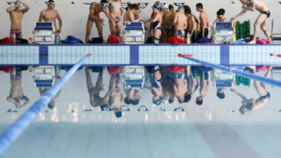 Тренировка на националите по плуване