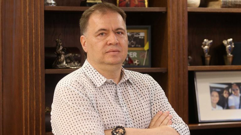  Жейнов за рухването на рестриктивните мерки: Това не е положително за българския футбол, прокарват ли се клубни ползи? 