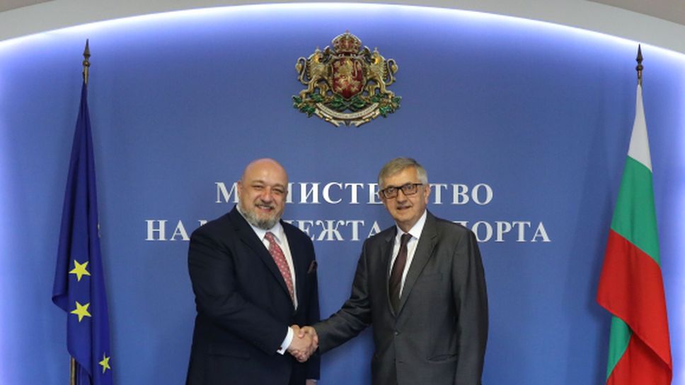 Министър Кралев подписа меморандум за сътрудничество с посланика на Босна и Херцеговина