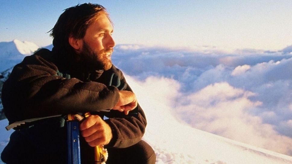 Слепецът, който катери върхове и скача с парашут