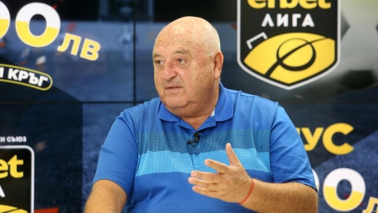 Венци Стефанов потвърди за интерес от Ман Сити и се оплака от агент