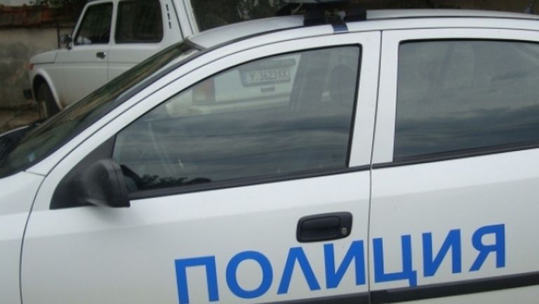 Повдигат обвинение на полицая, наръгал фен на Локо (Пд)