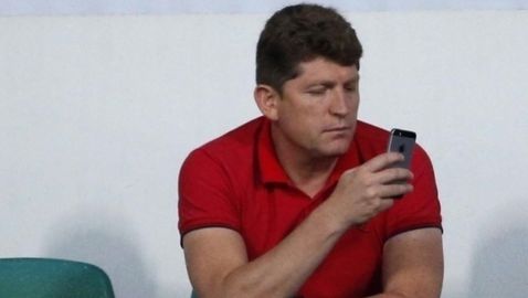 Стоилов недоволства: атакува съдията за два гола на Левски и неотсъден червен картон