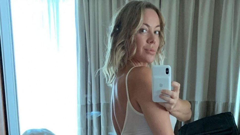 Жената на Кириленко хвърли всички дрехи (снимка)