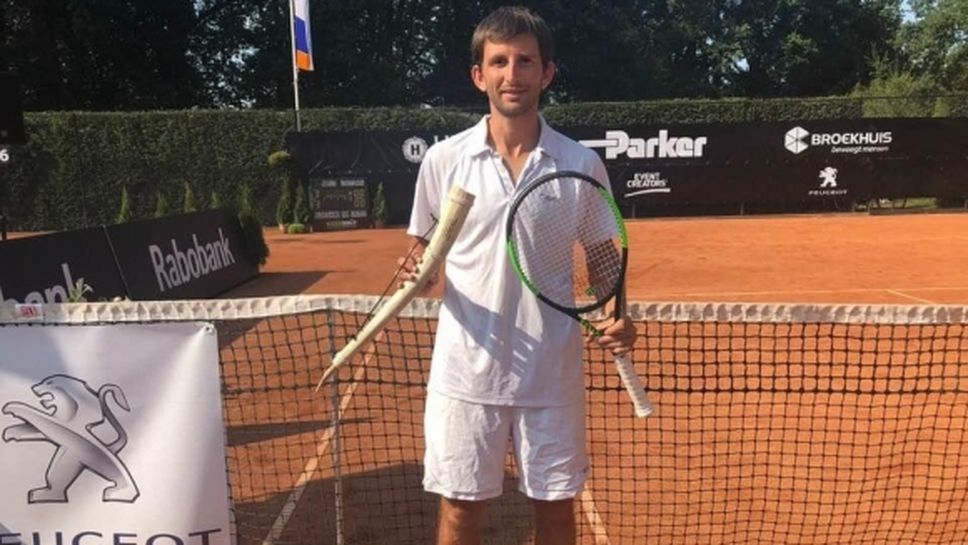 Sportal.bg разкрива: 40 неща, които не знаете за Александър Лазов