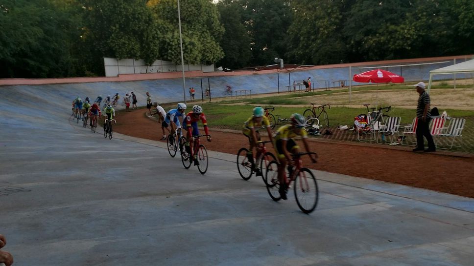 Пазарджик посреща участниците в Държавното по колоездене на писта при подрастващите