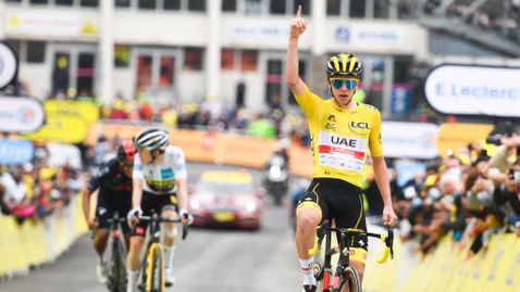 Погачар отново мачка на "Тур дьо Франс", този път пред Макрон