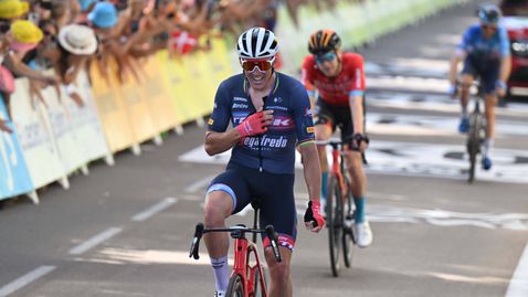  Мадс Педерсен завоюва 13-я стадий на „ Тур дьо Франс “ 