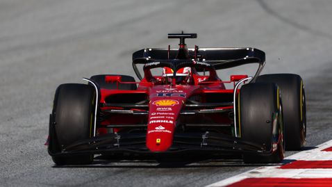  Леклер с нов мотор, отново започва от дъното 